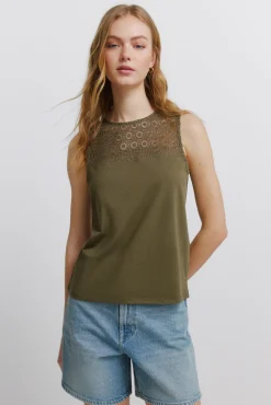 T-shirt de alças bordada