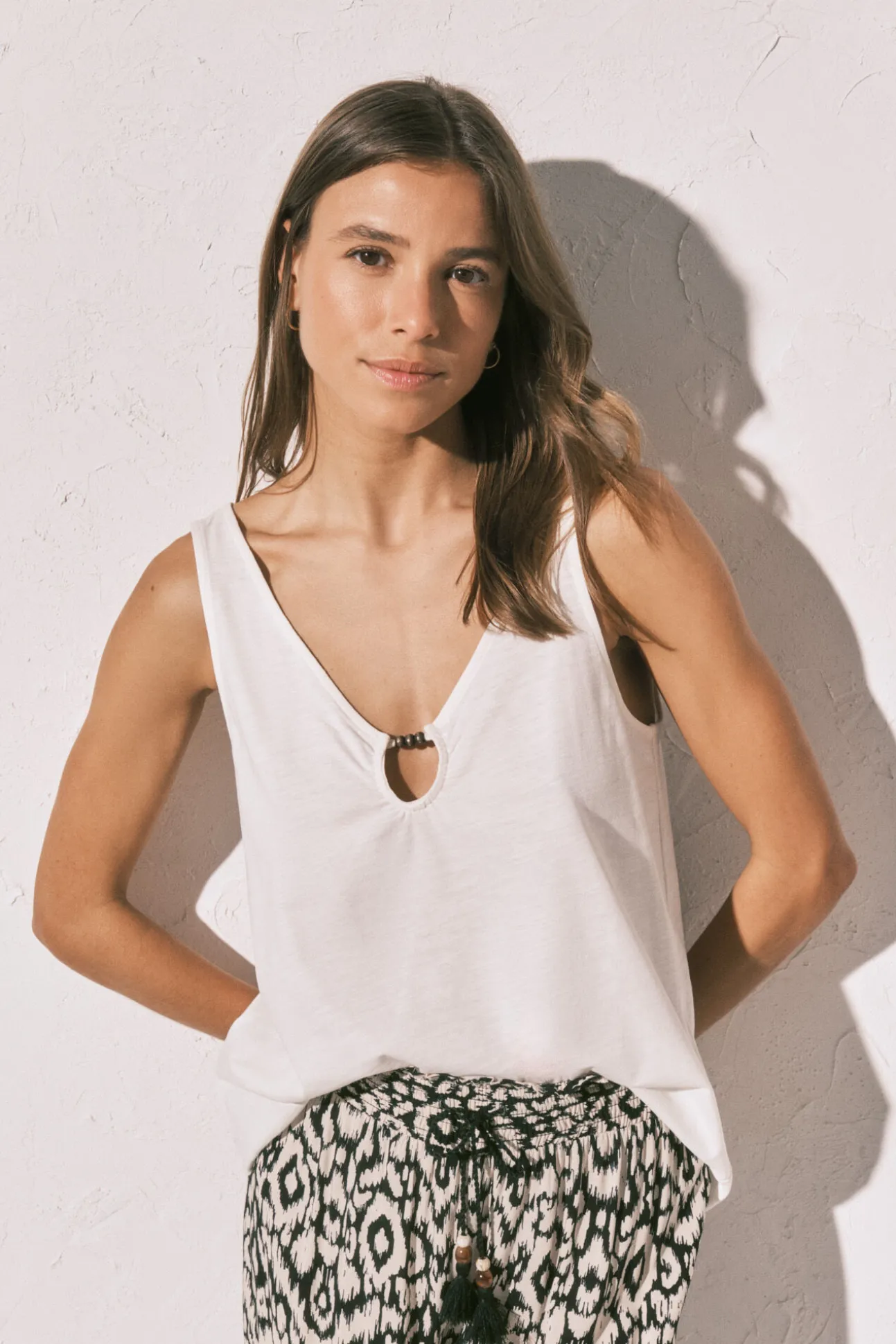 T-shirt de alças largas branca