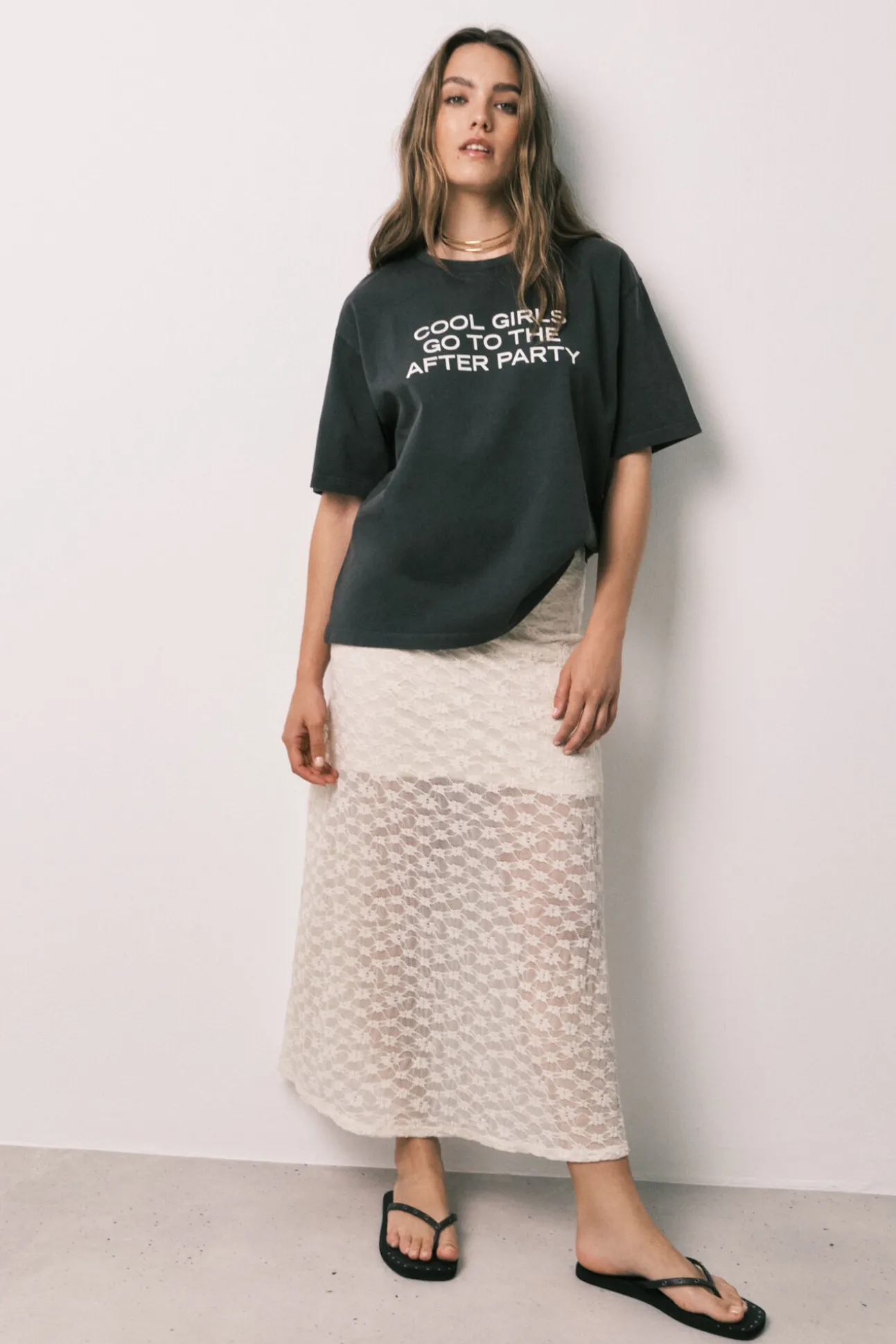 T-shirt de manga curta em algodão preto lavado