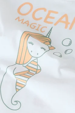 T-shirt de manga curta estampada para menina