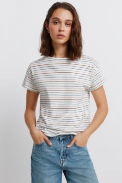 T-shirt em algodão com riscas duplas