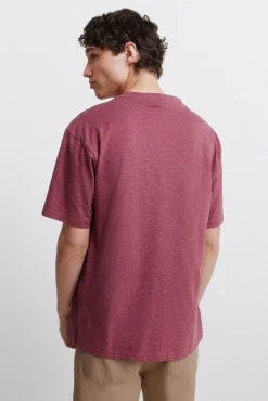 T-shirt escura