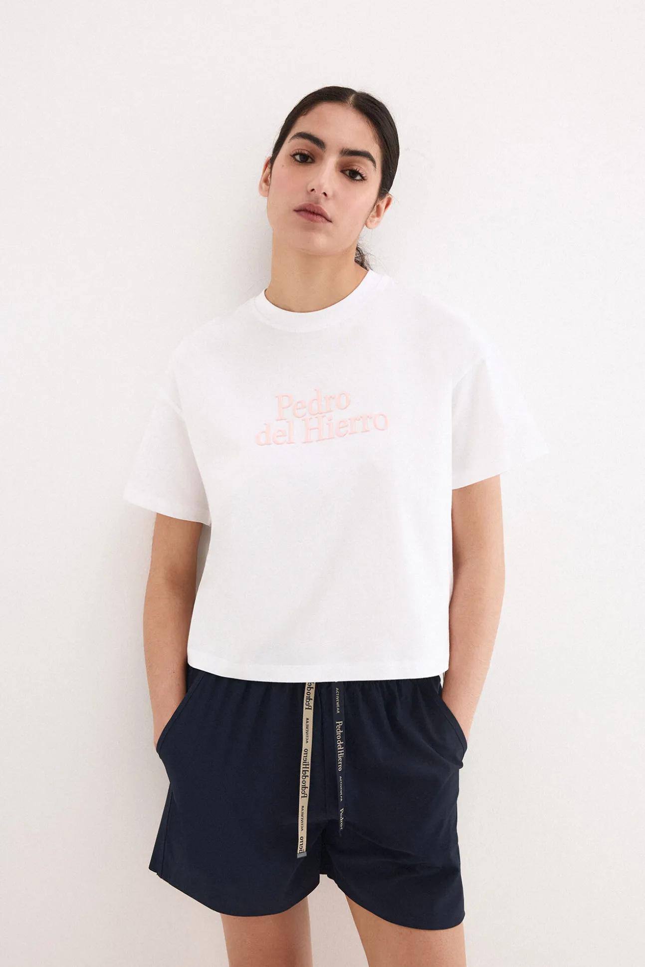 T-shirt oversize activewear com logo