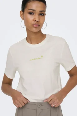 T-shirt texto na frente