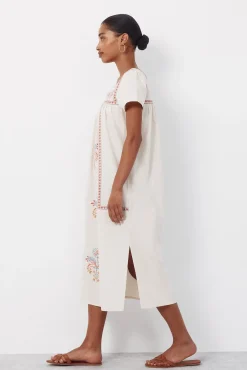 Vestido bordados florais