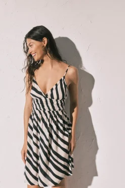 Vestido curto estampado zebra