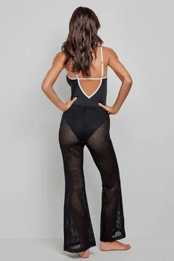 Vestido longo preto de crochet