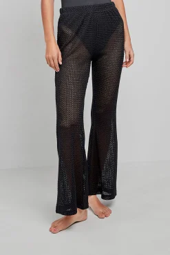 Vestido longo preto de crochet