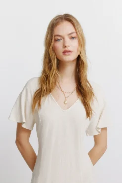 Vestido midi em linho cruzado nas costas
